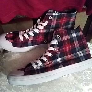 JOE BOXER PLAID HIGH TOPS